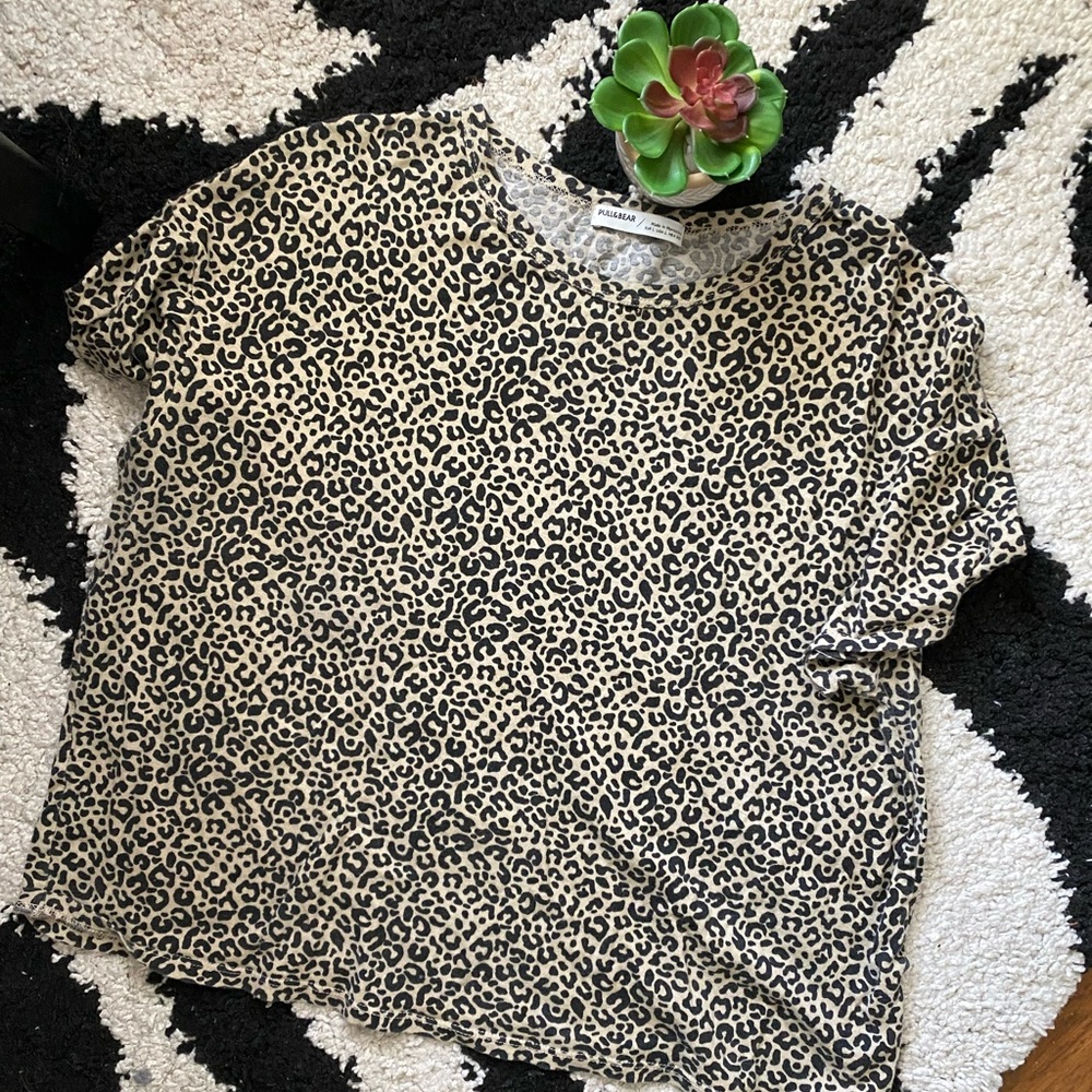 Pull&Bear Animal Print Tee Large
